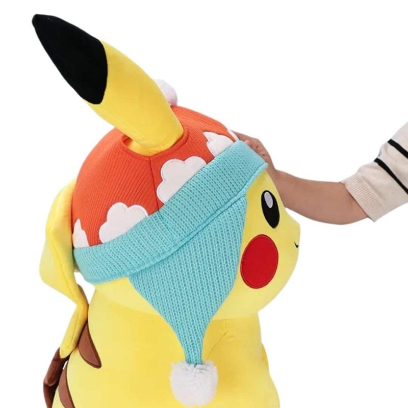Doudou Pikachu avec un Bonnet D’Hiver – Image 3