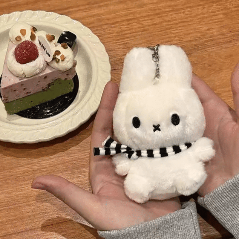 Peluche Miffy Mini Porte-Clés – Image 5